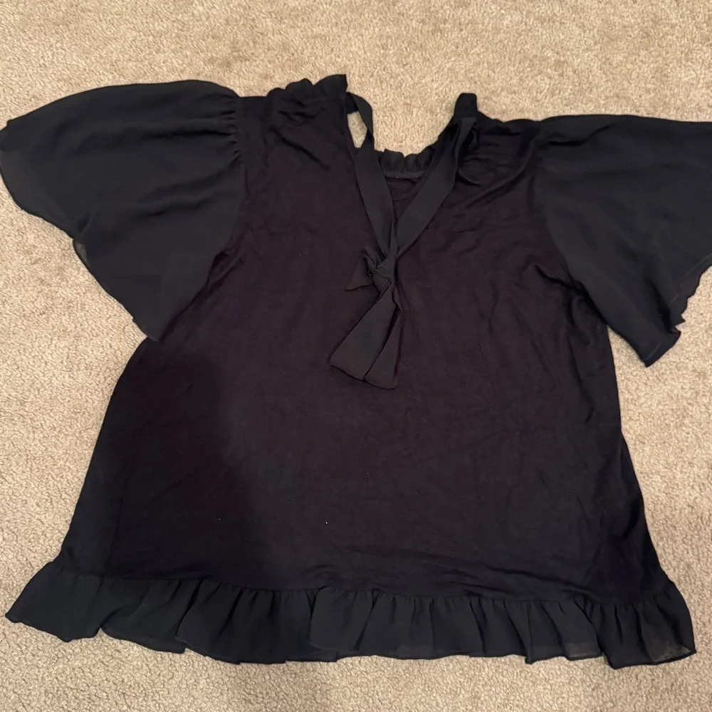 Kim & Cami Black Ruffle Blouse